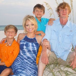 Meet your Posher, Kim josh